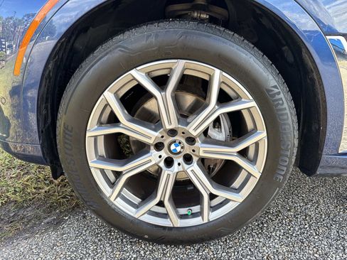 Used 2021 BMW X7 xDrive40i w/ Premium Package 2 image 10