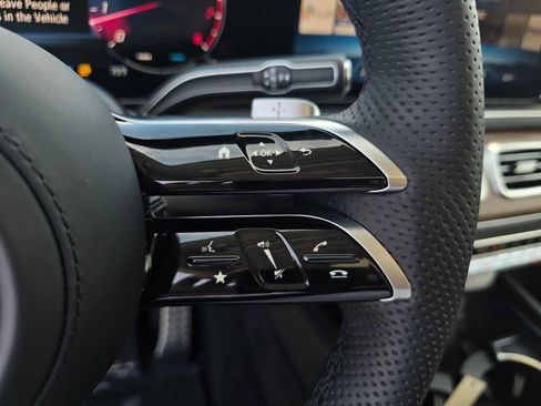 New 2026 Mercedes-Benz GLS 450 4MATIC image 26