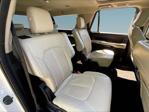 Used 2020 Ford Expedition Max Platinum AWD/4WD image 24