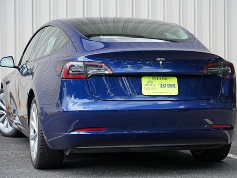 Used 2021 Tesla Model 3 Long Range AWD/4WD image 6
