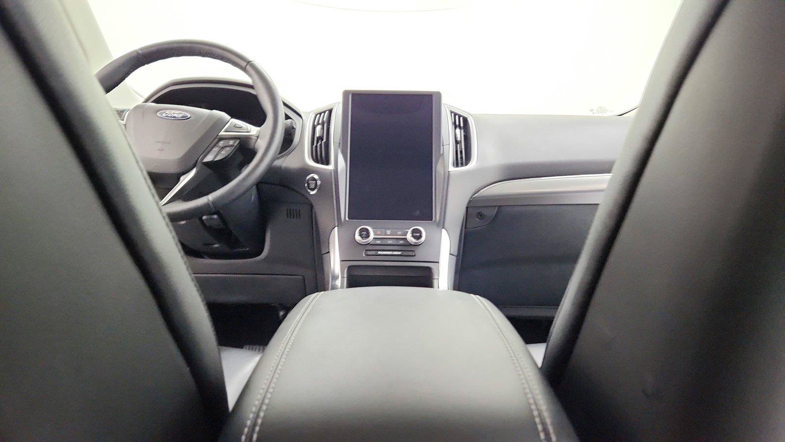 Used 2024 Ford Edge Titanium AWD/4WD image 22