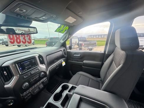 New 2026 Chevrolet Silverado 2500 Custom w/ Custom Value Package image 27