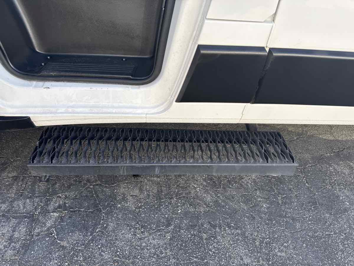 Used 2021 RAM ProMaster 1500 FWD image 12