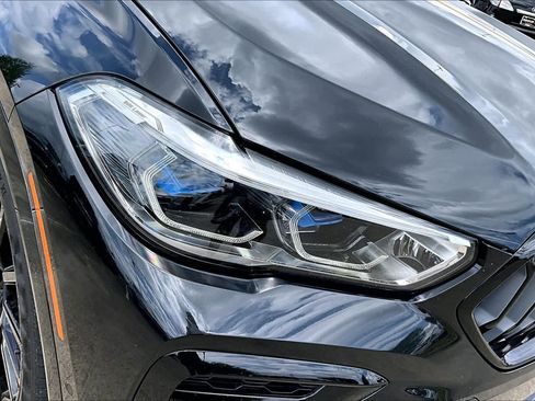 Used 2022 BMW X6 M50i w/ Executive Package image 26