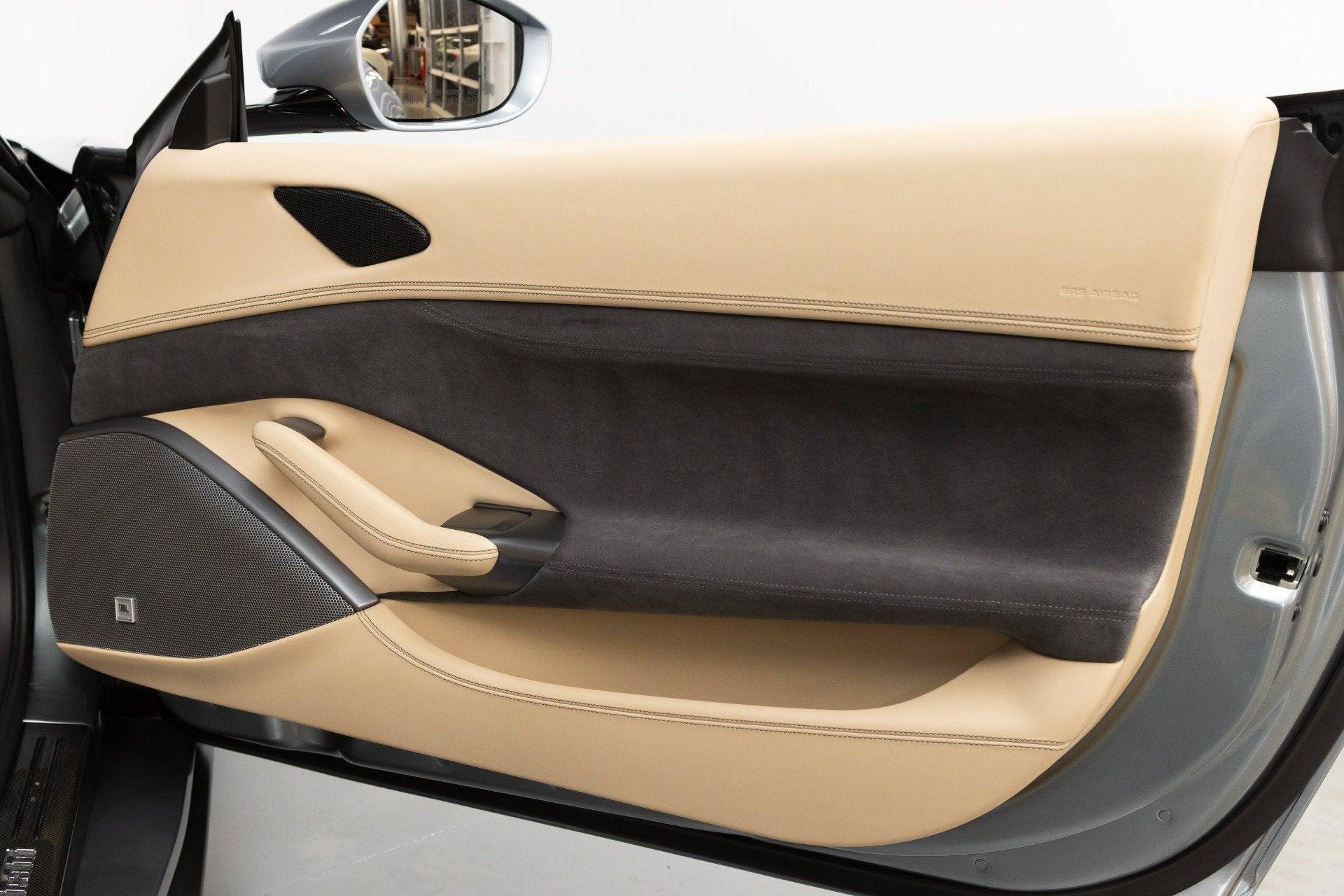 Certified 2019 Ferrari Portofino RWD image 59