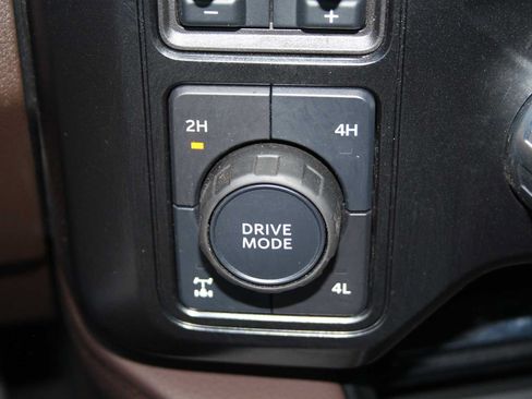 Used 2025 Ford F250 King Ranch w/ FX4 Off-Road Package AWD/4WD image 47