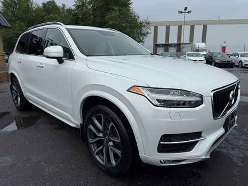 Used 2016 Volvo XC90 T6 Momentum w/ Momentum Plus Package AWD/4WD image 3