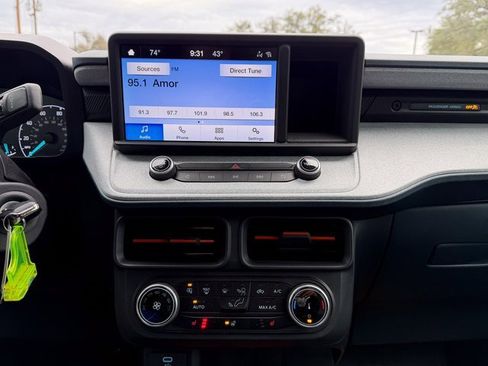 Used 2024 Ford Maverick XLT w/ XLT Luxury Package image 13