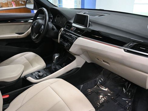 Used 2018 BMW X1 xDrive28i w/ Convenience Package AWD/4WD image 21
