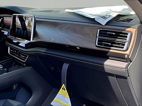 New 2026 Volkswagen Atlas SE FWD image 27
