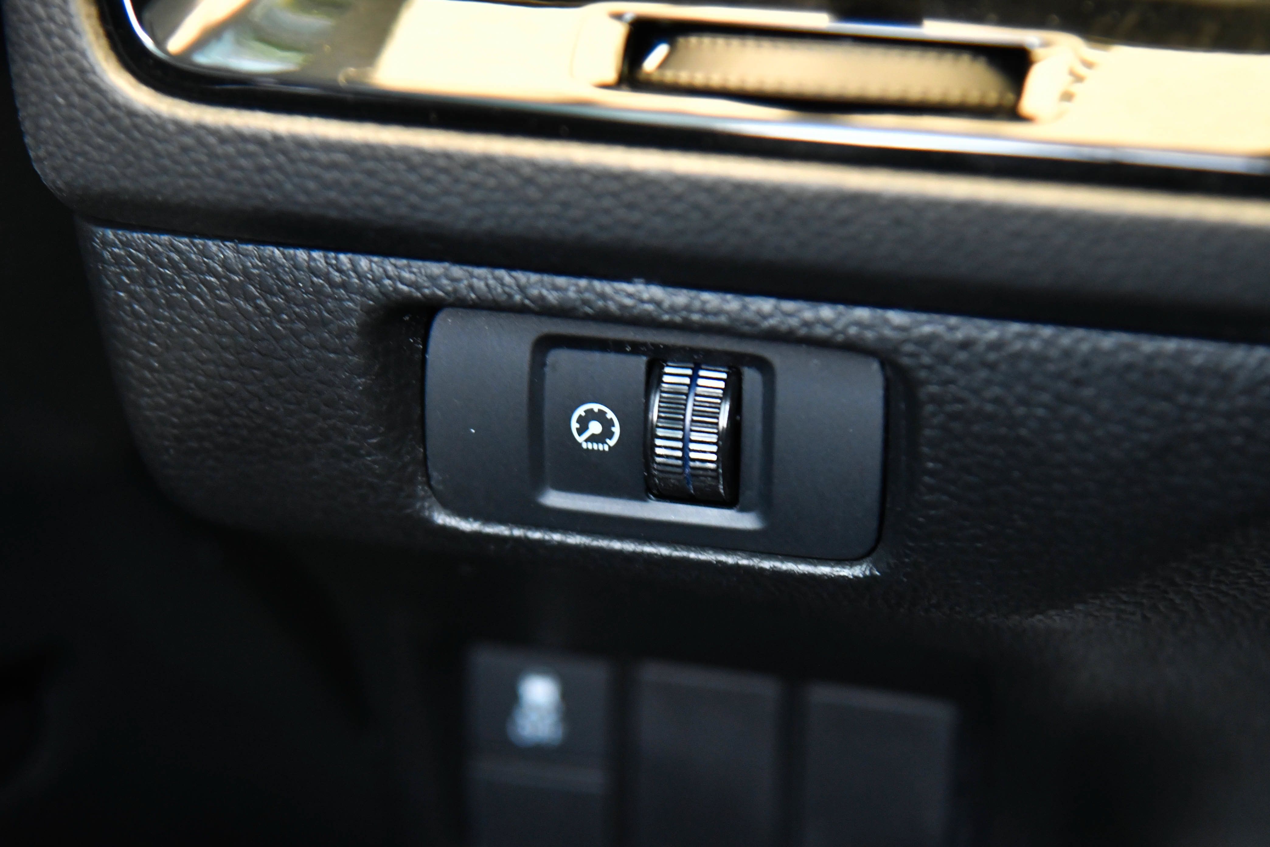 Used 2025 Honda Civic Sport image 30
