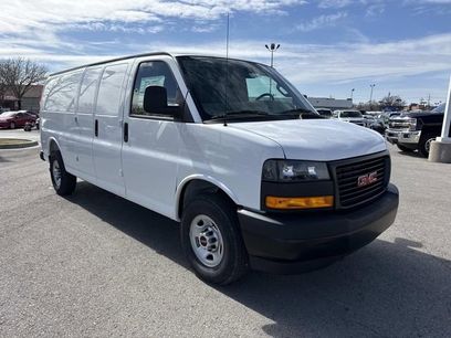 New 2026 GMC Savana 3500 Work Van FWD w/ Driver Convenience Package