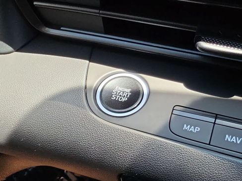 Used 2025 Hyundai Elantra N FWD image 24