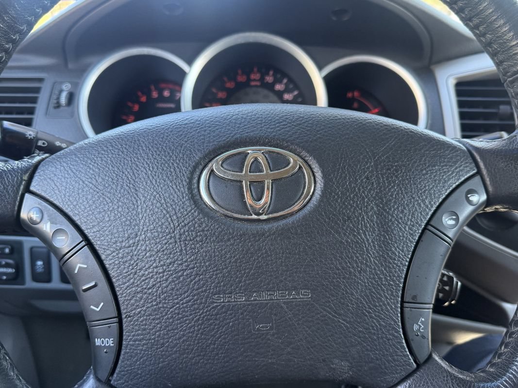Used 2010 Toyota Tacoma 4x4 Double Cab image 9