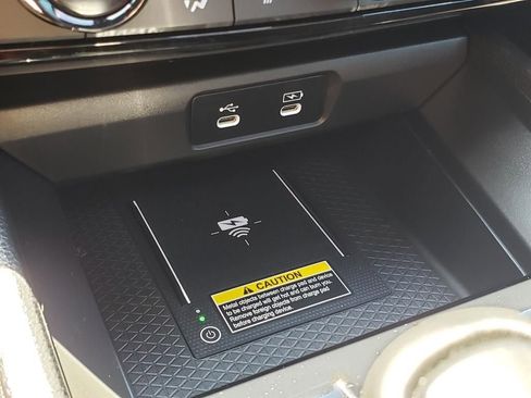 Used 2025 Honda Accord Sport image 27