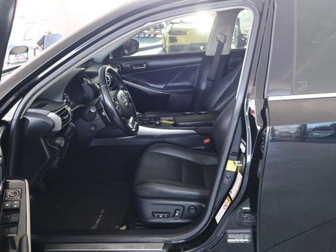Used 2016 Lexus IS 350 w/ Navigation System Package image 15