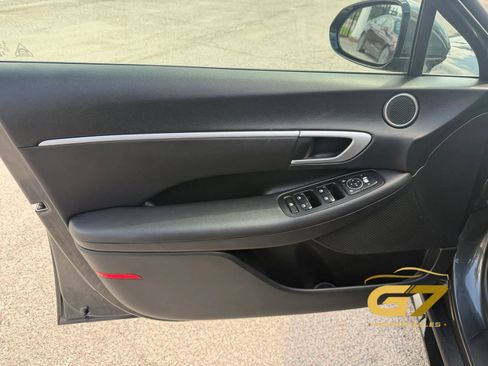 Used 2025 Hyundai Sonata SEL FWD image 15