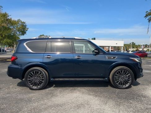 Used 2024 INFINITI QX80 Premium Select w/ Cargo Package image 3