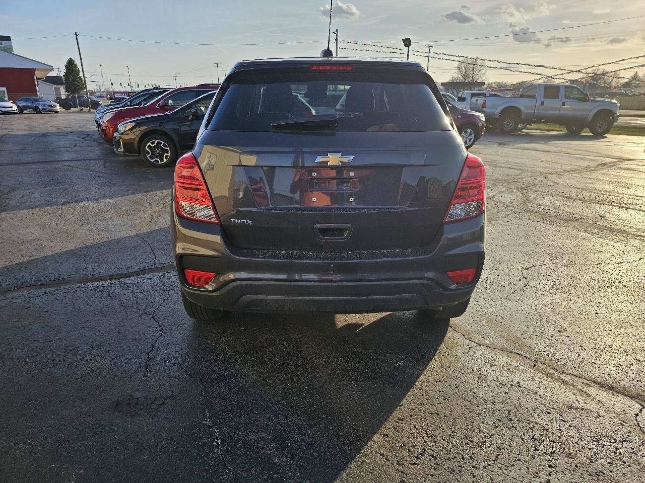 Used 2019 Chevrolet Trax LS w/ Tint and Cruise Package FWD image 27