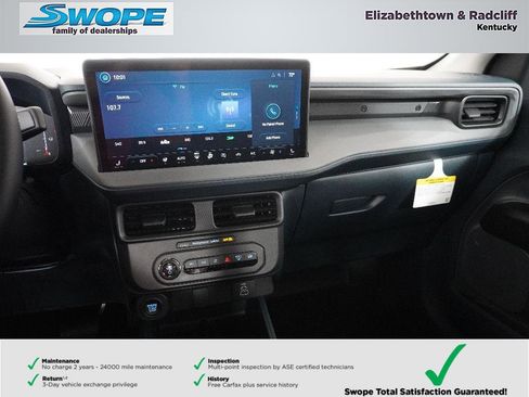 New 2025 Ford Maverick XLT w/ XLT Luxury Package image 28