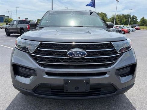 Certified 2022 Ford Explorer XLT w/ Class IV Trailer Tow Package AWD/4WD image 3