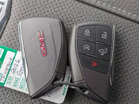 New 2026 GMC Sierra 2500 Denali w/ Denali Reserve Package image 33