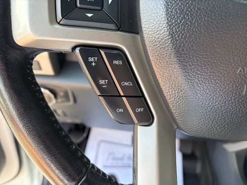 Used 2022 Ford F250 Lariat AWD/4WD image 21