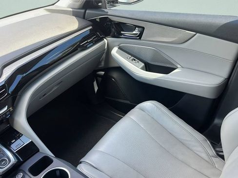 Used 2023 Acura MDX w/ Advance Package AWD/4WD image 13