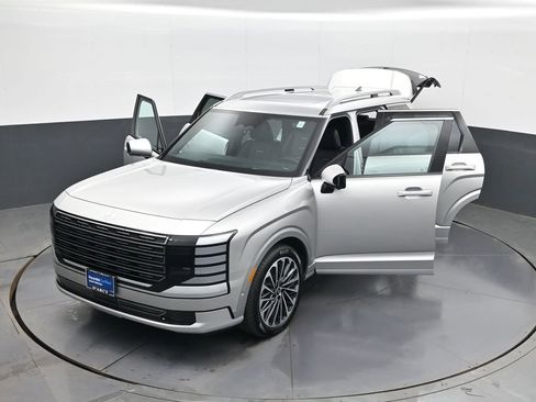 Used 2026 Hyundai Palisade Calligraphy image 31