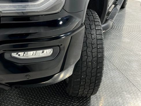 Used 2018 GMC Sierra 1500 SLT AWD/4WD image 39