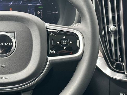 New 2026 Volvo XC90 T8 Ultra w/ Lounge Package image 9