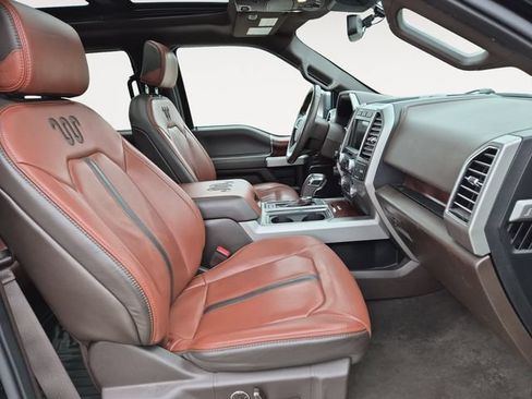 Used 2018 Ford F150 King Ranch w/ Equipment Group 601A Luxury AWD/4WD image 15