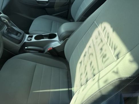 Used 2015 Ford Escape SE w/ Equipment Group 201A FWD image 8