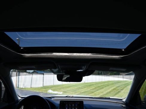 Used 2021 Honda Accord Touring image 32