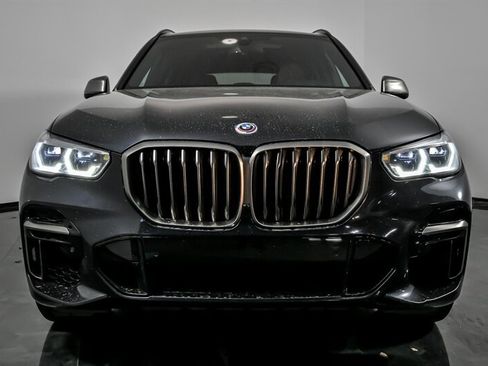 Used 2023 BMW X5 M50i w/ Executive Package image 4