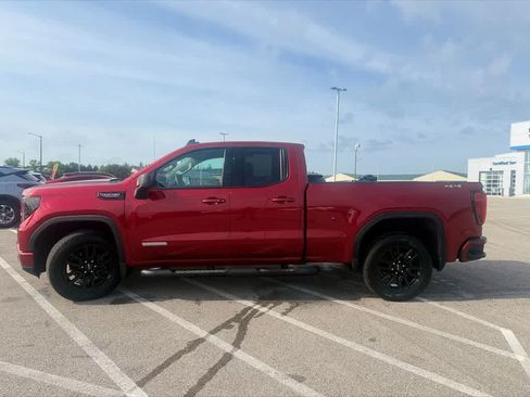 Used 2023 GMC Sierra 1500 Elevation w/ Preferred Package AWD/4WD image 8