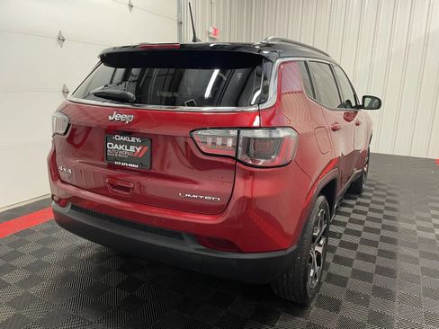 Used 2025 Jeep Compass Limited AWD/4WD image 17