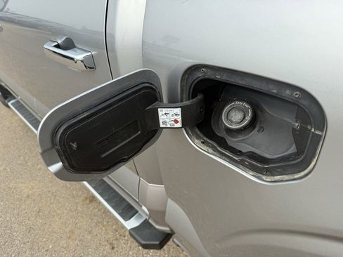 Used 2024 Ford F150 XLT image 49