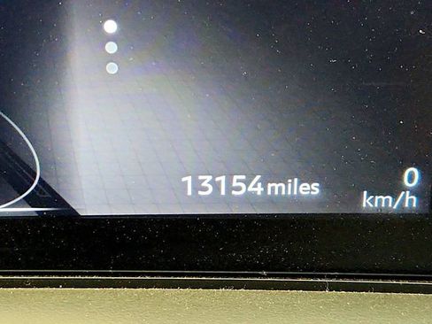 Used 2023 Nissan Ariya FWD image 14