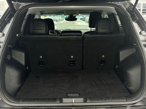 Certified 2021 Jeep Cherokee Latitude Lux w/ Comfort/Convenience Group image 12