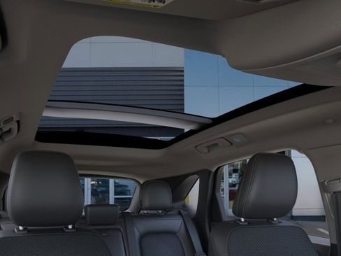 New 2024 Ford Escape SE w/ PHEV Premium Package image 25