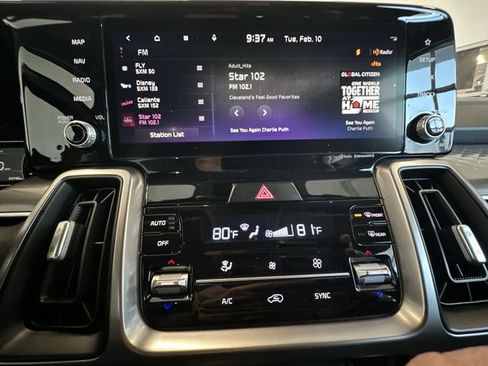 Certified 2023 Kia Sorento S w/ Panoramic Sunroof Package image 14