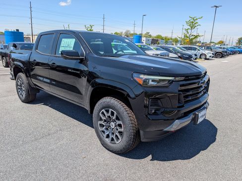 New 2026 Chevrolet Colorado Z71 w/ Technology Package AWD/4WD image 4