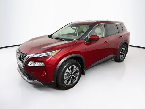 Used 2023 Nissan Rogue SV AWD/4WD image 3