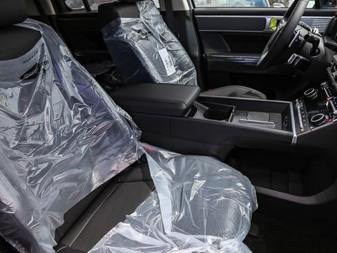 New 2024 Hyundai Santa Fe XRT image 16