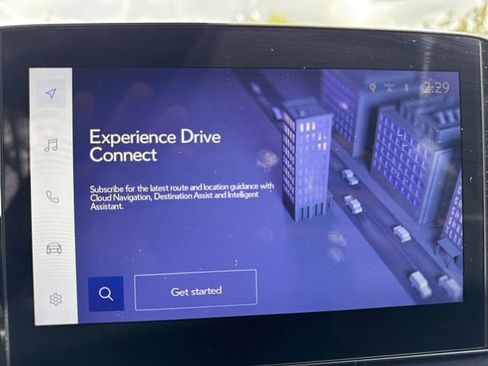 Used 2025 Lexus UX 300h FWD w/ Accessory Package (Z2) image 18