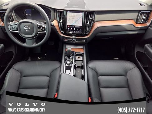 Certified 2023 Volvo XC60 B5 Plus w/ Protection Package Premier FWD image 20