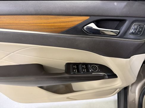 Used 2019 Lincoln MKC Select w/ Select Plus Package image 14