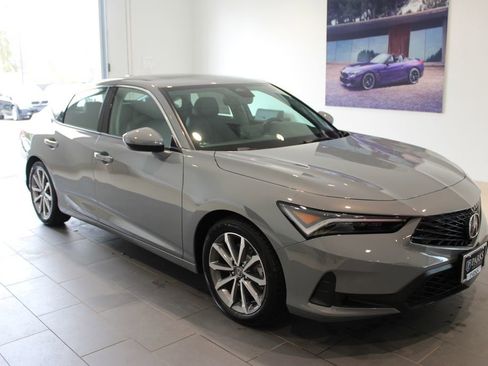 New 2026 Acura Integra image 2