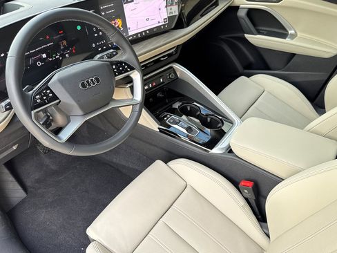 New 2025 Audi Q5 2.0T Premium Plus image 7